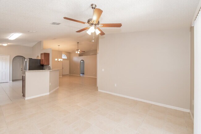 Foto del edificio - 7390 Overland Park Blvd
