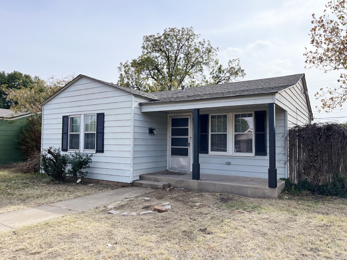 Foto principal - 2723 36th St
