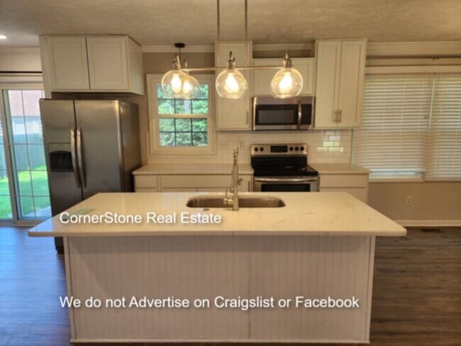 Building Photo - 3626 Sugar Cane Cir
