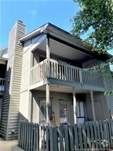 Building Photo - 1870 Tryon Dr