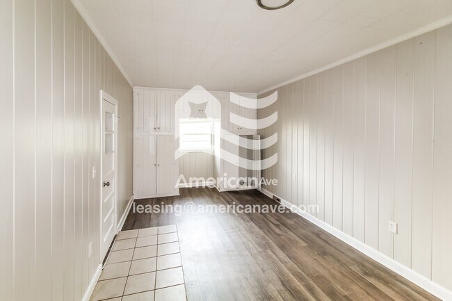 Foto del edificio - 605 Westview Dr