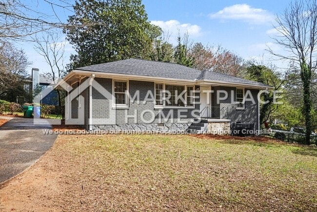 Photo - 2038 E Lilac Ln House