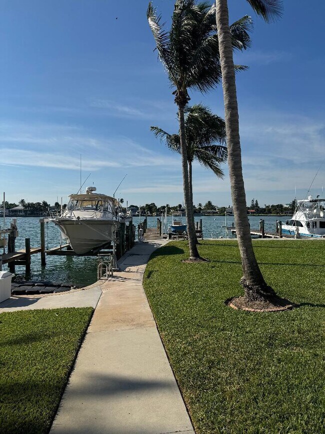 Foto del edificio - 409 Fernandina St