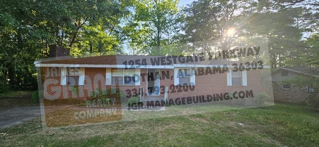 Foto del edificio - 306 Mustang Dr