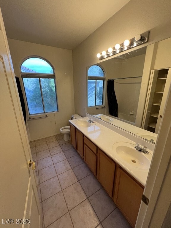 Building Photo - 700 Carnegie St