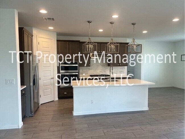 Building Photo - Beautiful Fully Updated Home in Spur Cross !