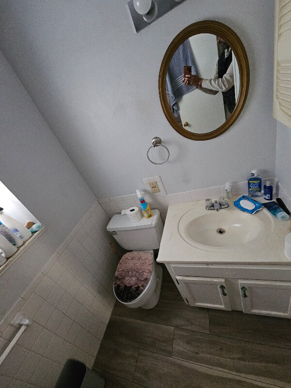 Foto del edificio - 8709 Countryshire Ln