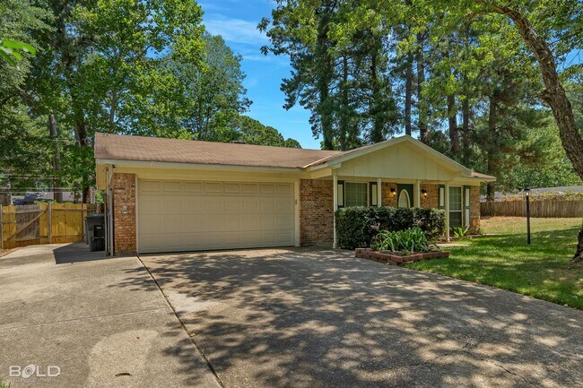 Foto del edificio - 3 BEDROOM IN SOUTHERN HILLS