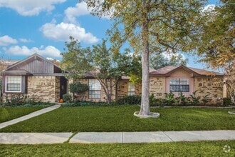 Building Photo - 573 Grace Dr