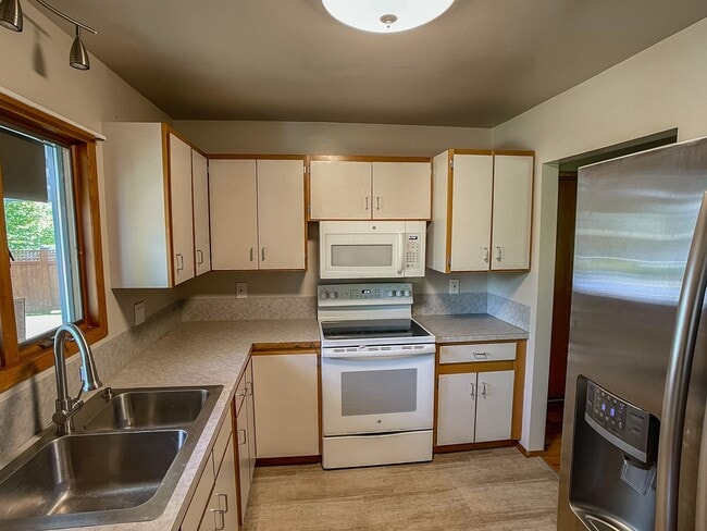 Foto del edificio - 30827 21st Ave SW