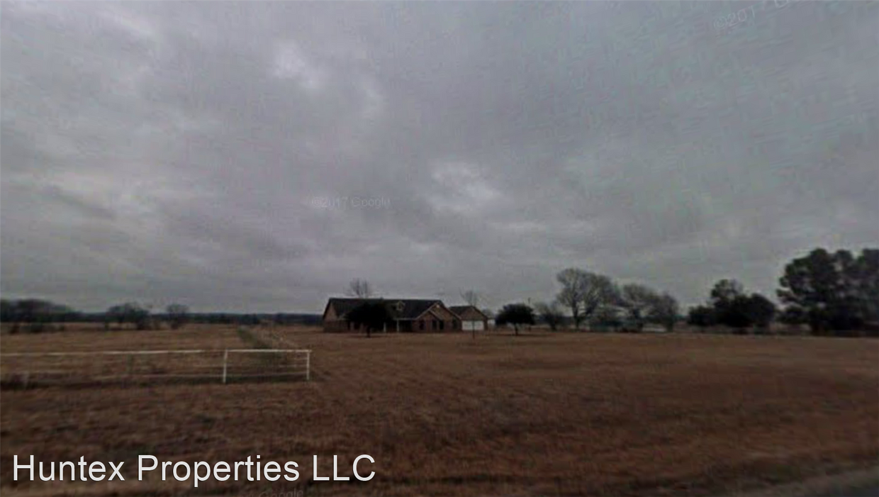 Primary Photo - 3 br, 2 bath House - 329 FM 1737