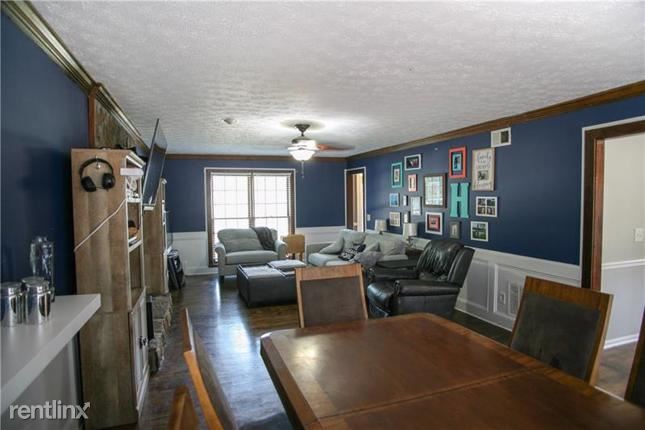 Building Photo - 4 br, 2 bath House - 1129 Lakeview Road