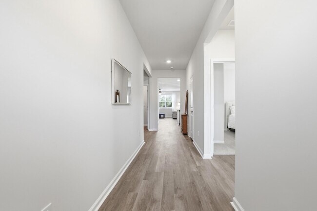 Foto del edificio - 114 Brooks Dr