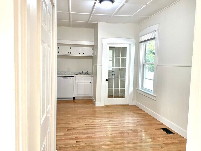 Foto del edificio - 12 Pearl St