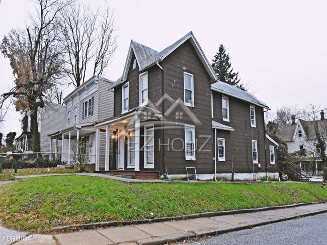Building Photo - 4 br, 2 bath Apartment - 3732 Old York Road
