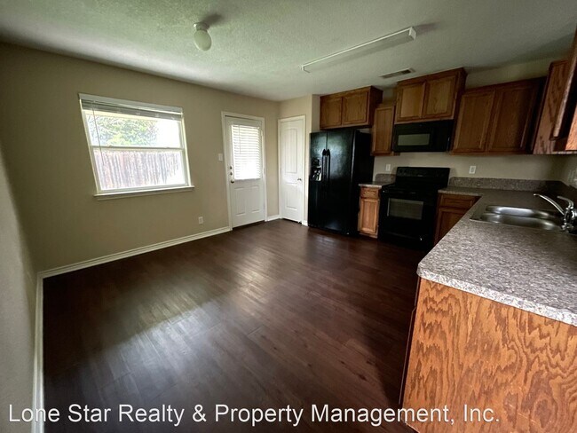 Building Photo - 3 br, 2 bath House - 2903 Montague County ...