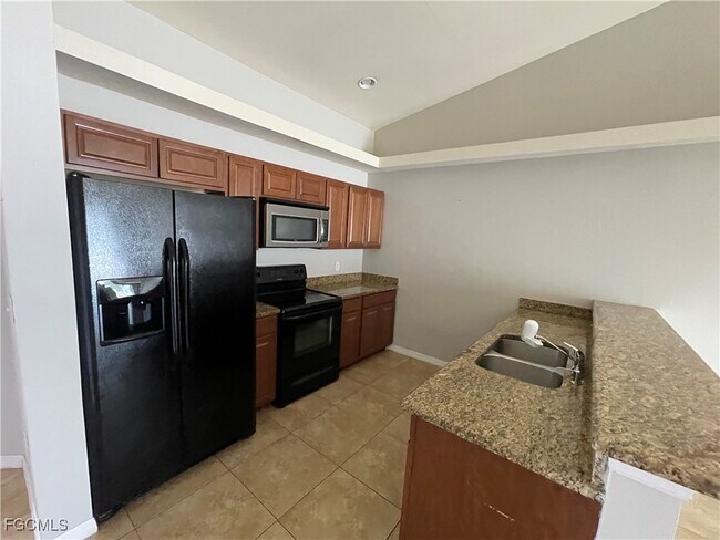 Foto del edificio - 1619 SW 33rd St