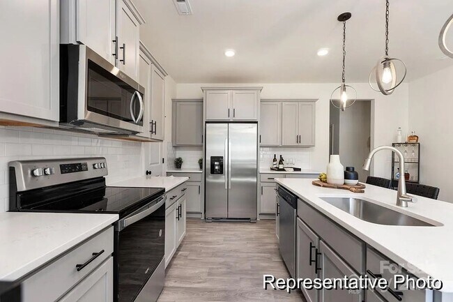 Foto del edificio - 3 Bedroom Townhome Near Lake Wylie