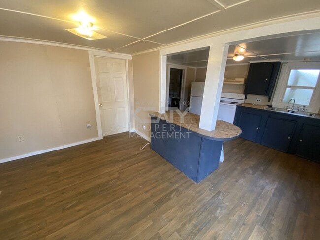 Building Photo - 1 Bed, 1 Bath NOW Available in Crowley, LA