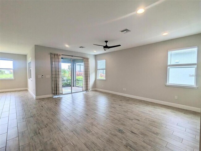 Building Photo - 5834 Long Shore Loop