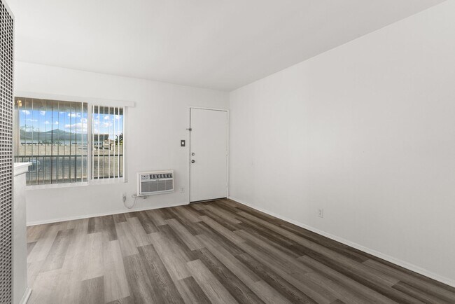 Foto del edificio - 12602 Kensington Ln