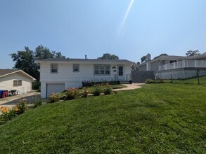 Building Photo - 513 Bonnie Ave