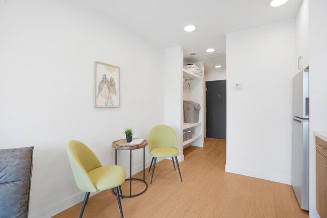 Studio B - Dining - The Woods at Willow Park