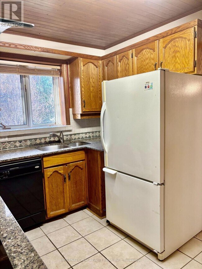 Photo du bâtiment - 397 Centre St E