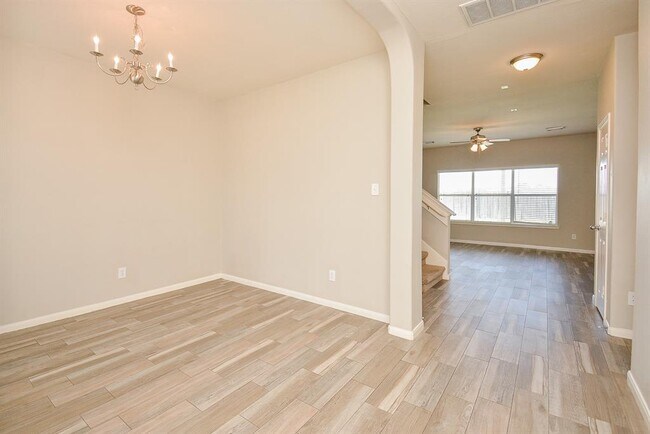 Foto del edificio - 21010 Castle Gardens Ct