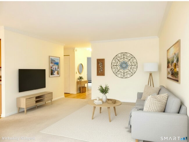 Building Photo - 50 Aiken St