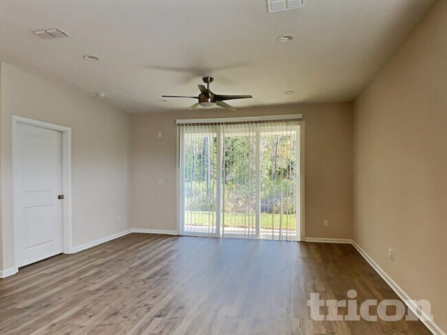 Foto del edificio - 191 Charlie Way