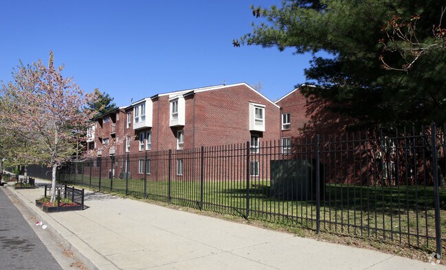 Primary Photo - Second Northwest Co-Op Homes