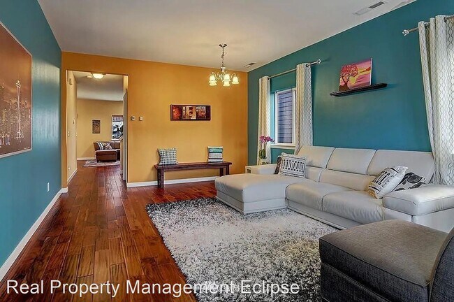 Building Photo - 3 br, 2.5 bath House - 22317 36th Ave. SE