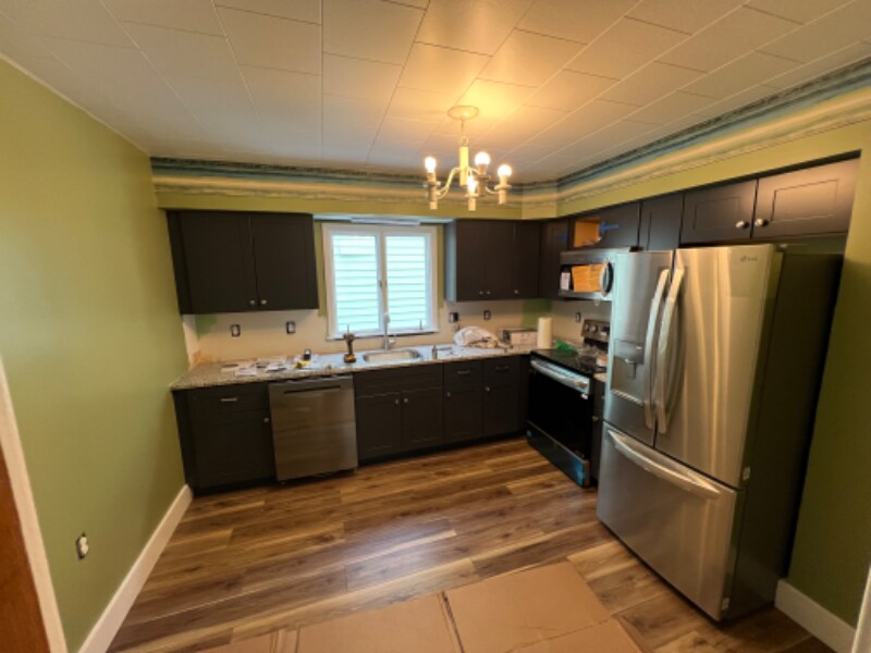 Primary Photo - 245 North Dr