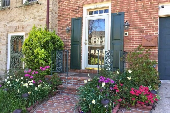 Photo - 2329 S Queen St Townhome