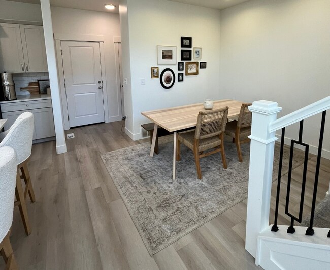 Foto del edificio - 2075 N 3860 W