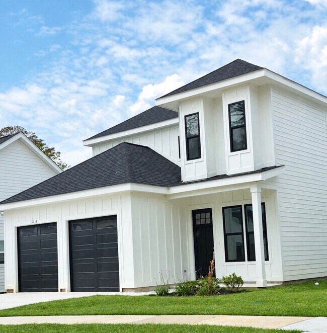 Foto del edificio - 5713 Bascom Ln