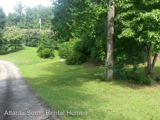 Building Photo - 2434 Happy Valley Cir