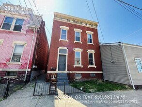 Building Photo - 336 W 8th St