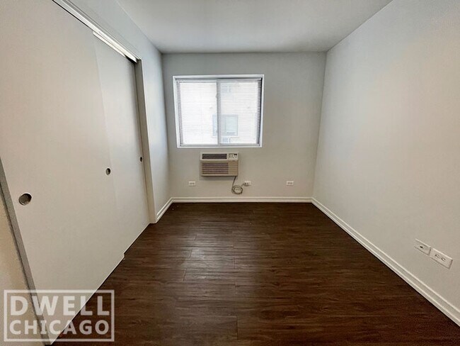 Building Photo - 5411 N Winthrop Ave