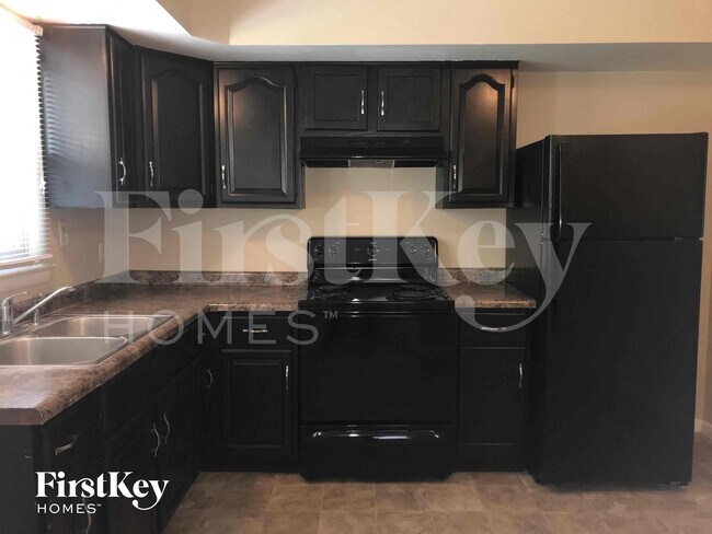 Foto del edificio - 7645 E 50th St