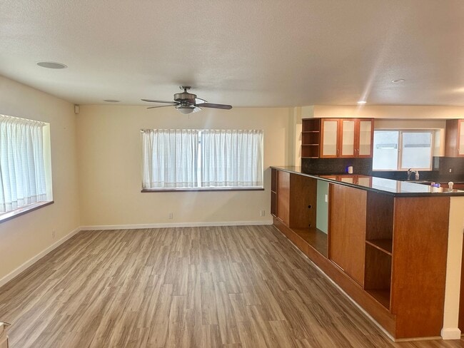 Photo - 606 Kaulani Way Apartment