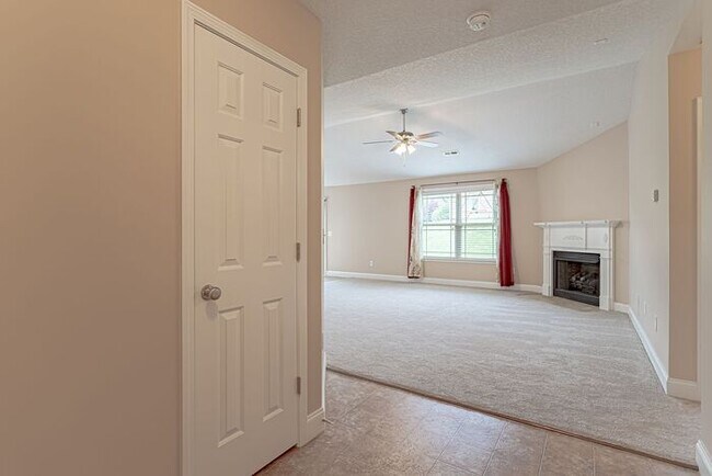 Foto del edificio - Cute Ranch Home in Greer, Riverside Schools