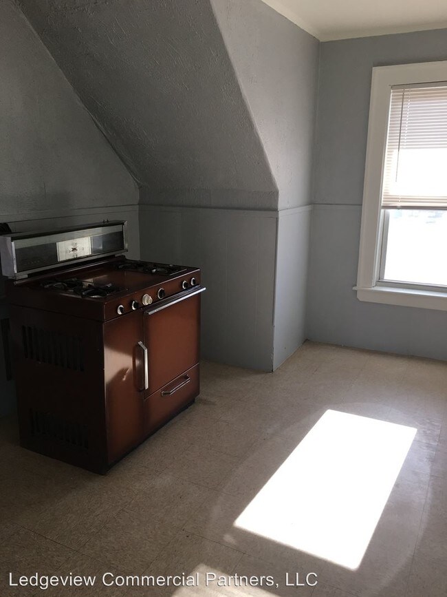 Foto del edificio - 165 Conant St