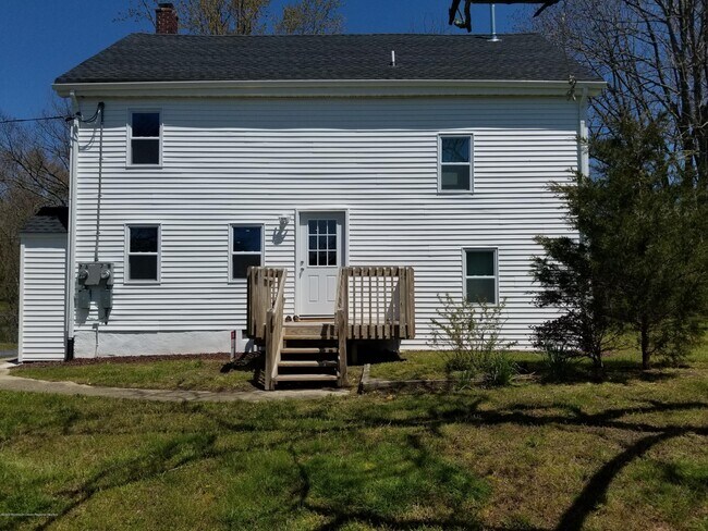 Building Photo - 7 Arneytown-Hornerstown Rd