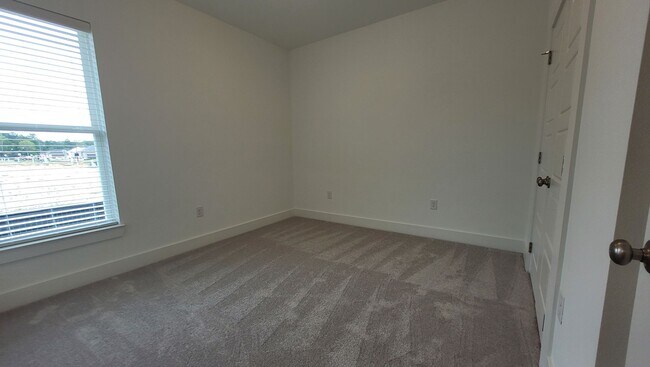 Foto del edificio - Brand new home in Garden Hill!