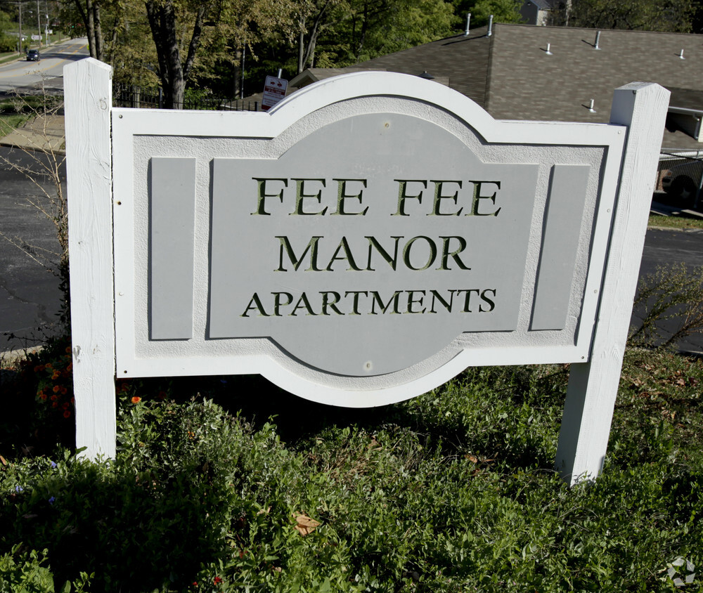 Foto del edificio - Fee Fee Manor Apartments