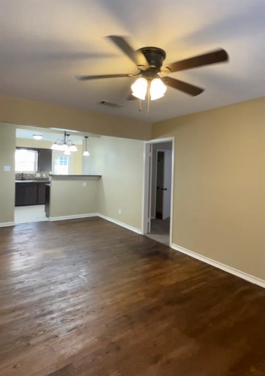 Building Photo - 1539 Yucca Dr