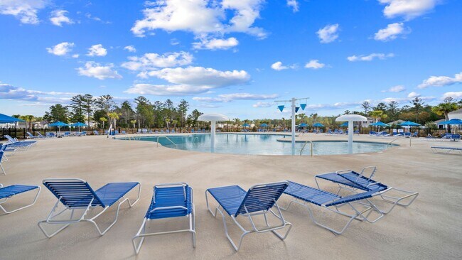Foto del edificio - 4 bedroom, 2.5 bathroom 2-story home at The Pines at New Hampstead!! July 2026
