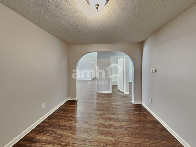 Foto del edificio - 784 Aerostar Court